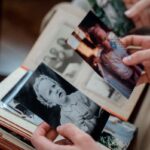 アルバムのデジタル化|古い写真をデータで残す方法と業者の選び方 アルバムのデジタル化|古い写真をデータで残す方法と業者の選び方