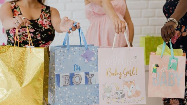 ベビー用品の買い忘れをチェックするイメージ