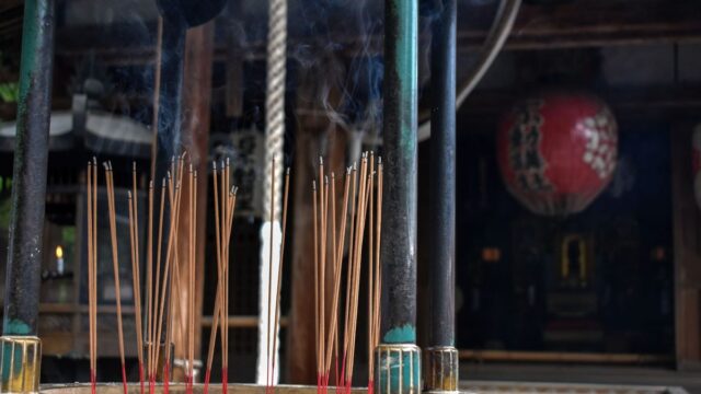 仏壇の処分方法5つ｜魂抜きの流れ・処分先の選び方と進め方