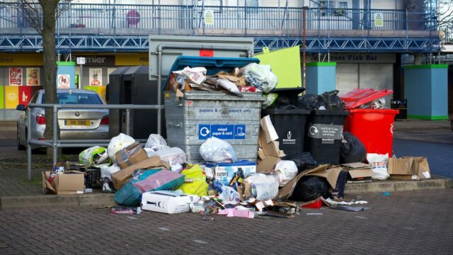 大量の不用品を処分する方法｜一気に片付けるコツと費用の抑え方