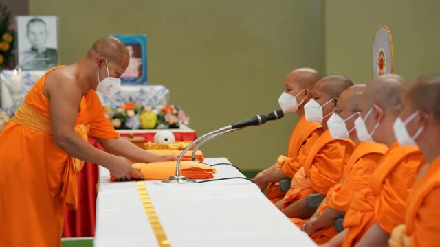 法要の準備｜やることリストと日程・お布施・案内の進め方を解説