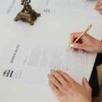 遺産分割協議書を司法書士に頼む費用は?相場と安くする方法 遺産分割協議書を司法書士に頼む費用は?相場と安くする方法