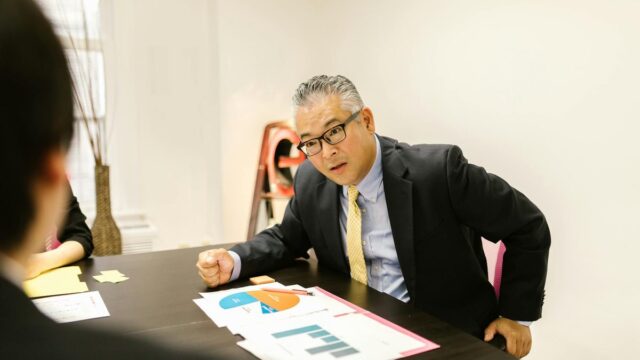 遺産相続で揉める事例と解決法｜よくあるパターン別の対処と相談先