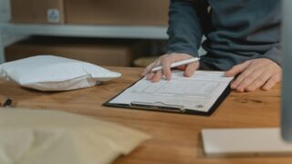 住所変更の手続き一覧｜引っ越し・相続で必要な届け出と順番