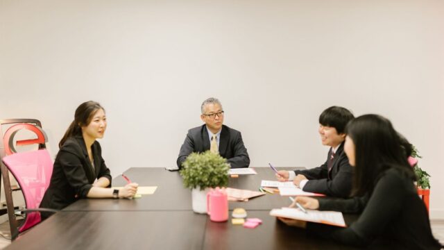 家族会議の進め方｜相続・介護・実家じまいでもめないコツ