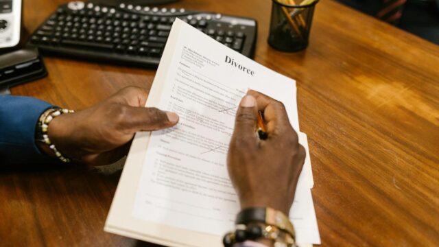 公正証書遺言の作成の流れ｜手順・必要書類・証人・費用を解説