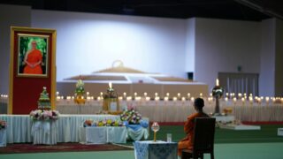 お布施の相場一覧｜葬儀・法要・納骨・戒名の目安をまとめて解説