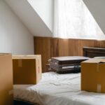 相続した家の残置物は勝手に処分していい?片付け前の確認事項と撤去の進め方 相続した家の残置物を処分する前に確認するイメージ
