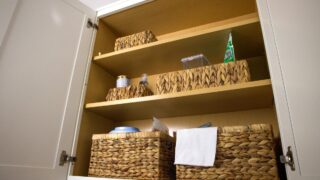 棚の整理方法｜使いやすく散らからない棚の作り方と収納のコツ