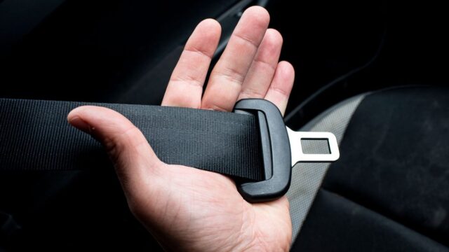 チャイルドシートの抜け出し防止対策｜おすすめグッズと正しい対策