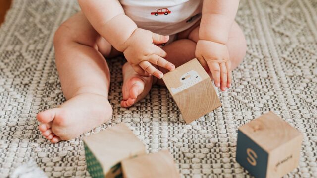 ケラッタのプレイマットの選び方｜厚さ・サイズと使い方の注意点